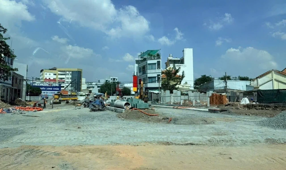 đường tây thạnh- lê trọng tấn 3.jpg