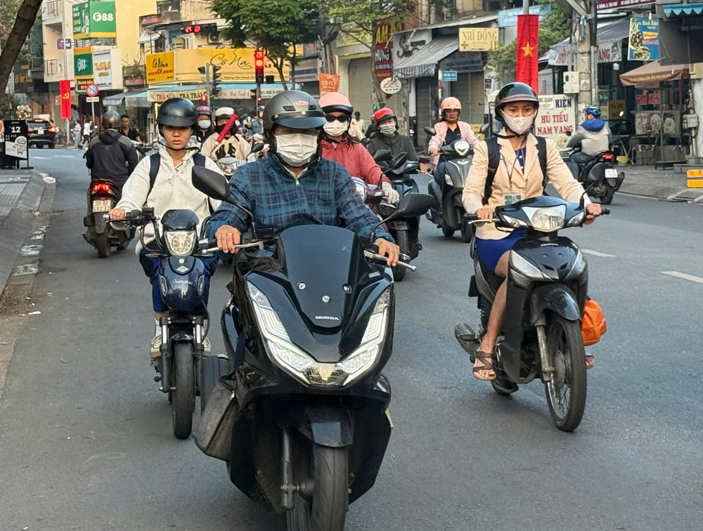 nhiệt độ TP.HCM.jpg