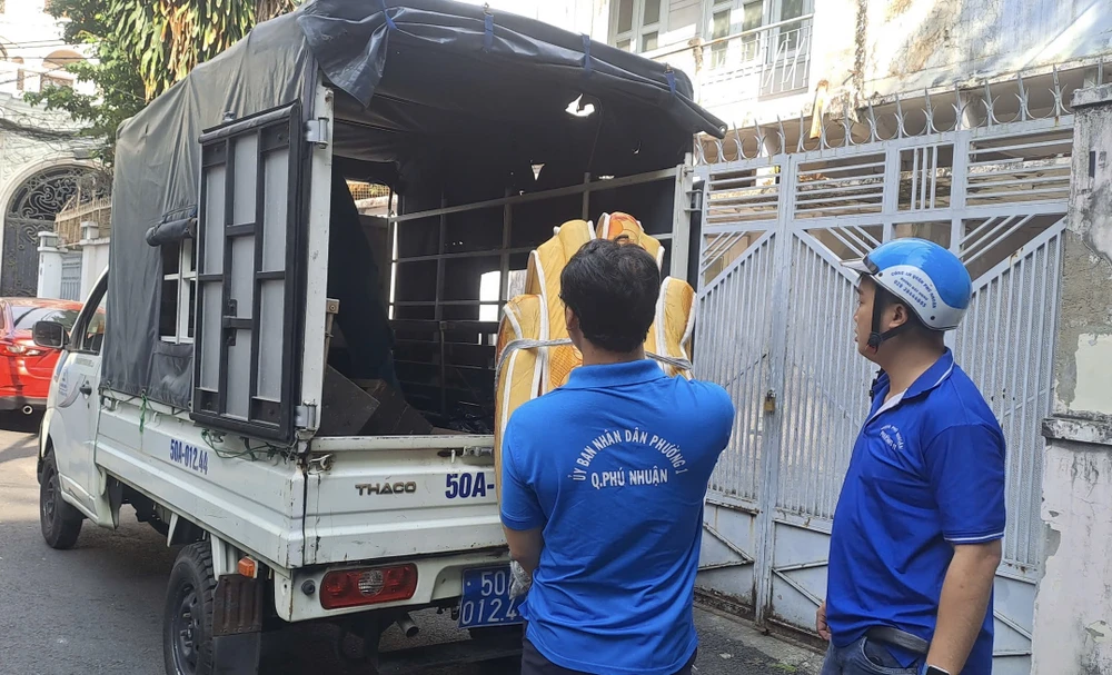 rác thải cồng kềnh 1.jpg