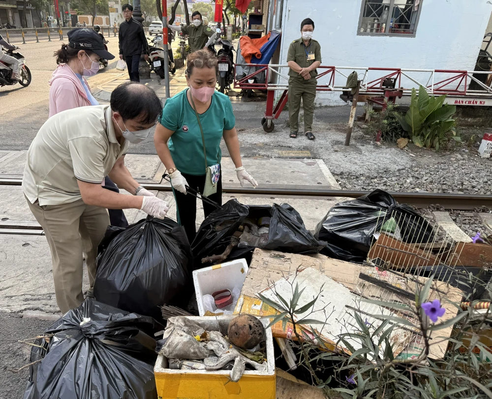 rác thải cồng kềnh 6.jpg