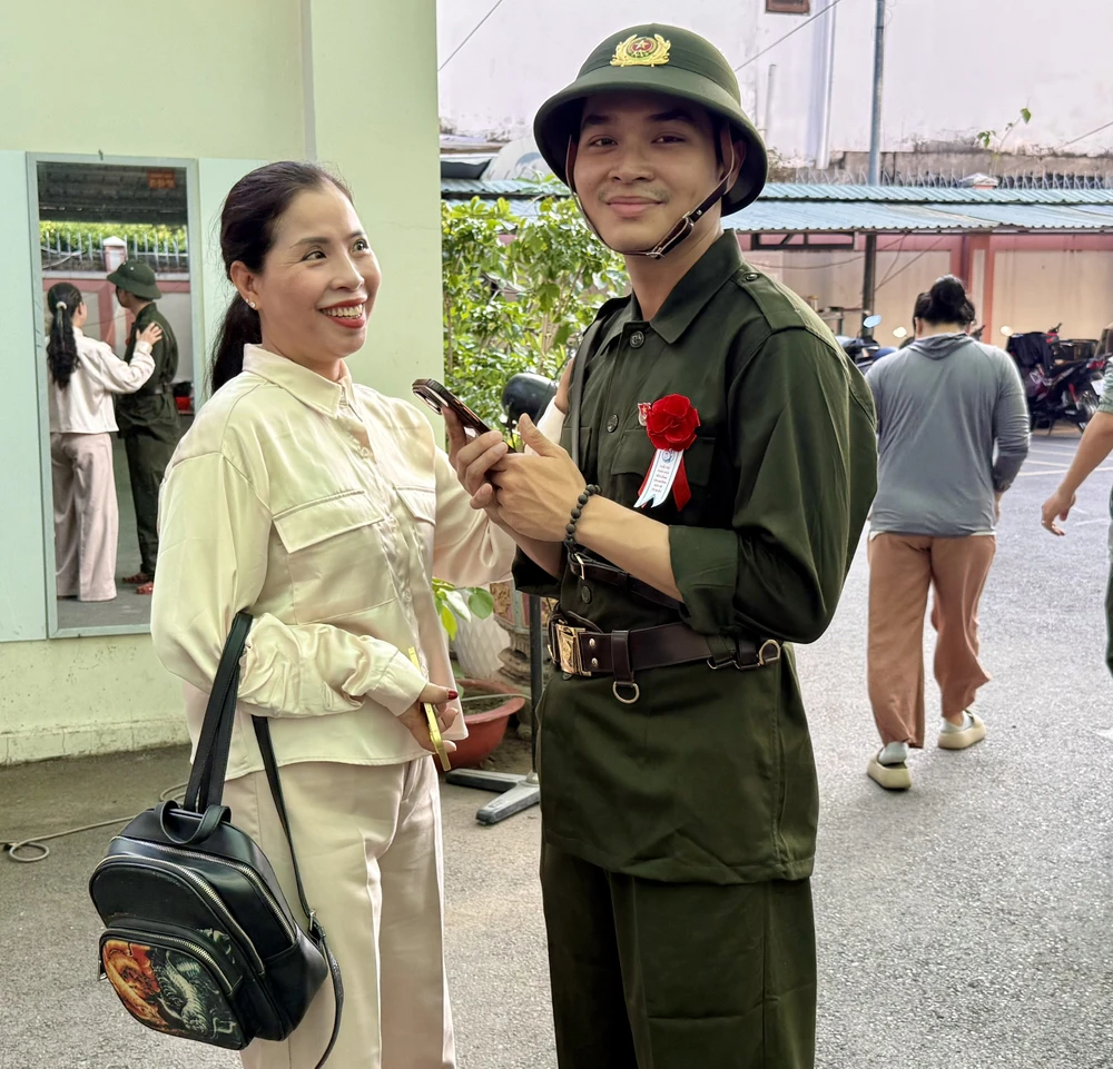 hội trại tồng quân phường xuân hòa 2.jpg