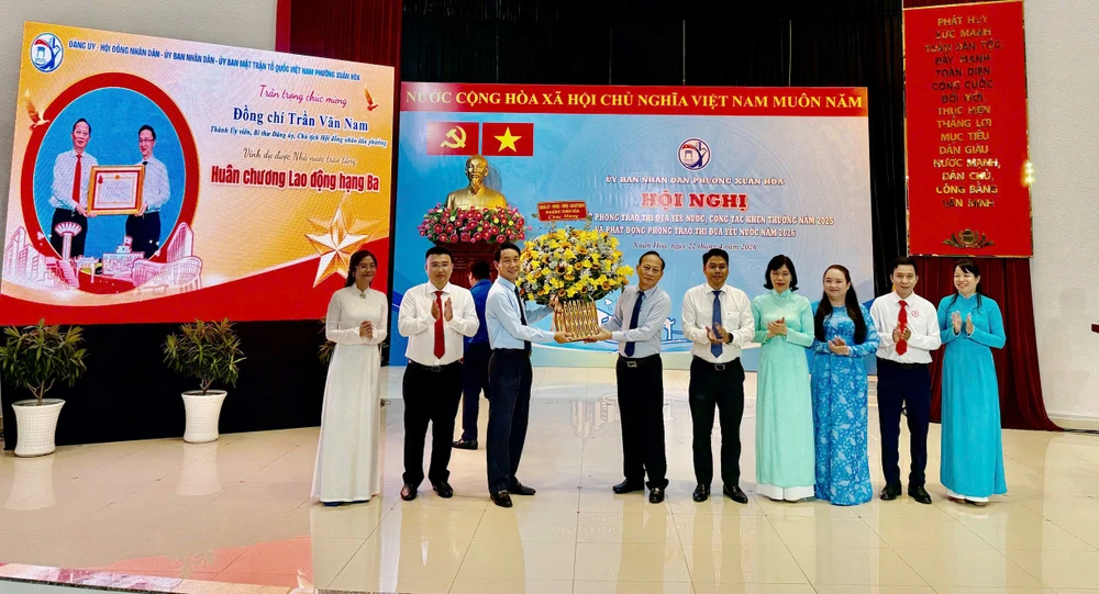 phường xuân hòa 1.jpg