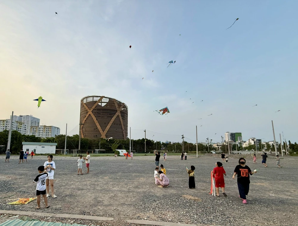 trường đua phú thọ 5.jpg