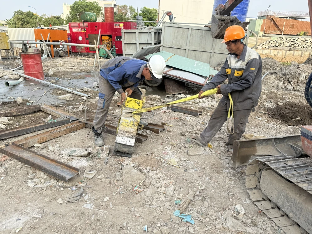 dự án cải tạo rạch xuyên tâm 1.jpg