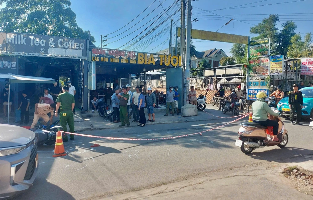 2 xe máy đối đầu với tốc độ cao khi đang qua đường, người đàn ông tử vong