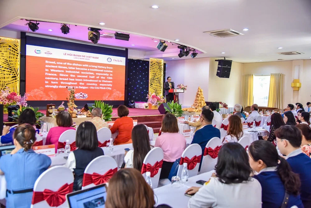 Bánh mì Việt Nam: Hành trình chinh phục năm châu