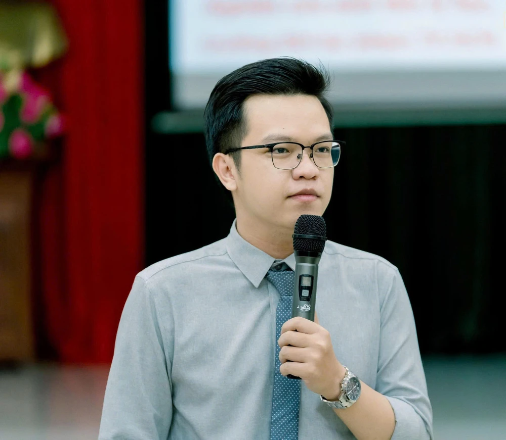 'Hội chứng con vịt': Áp lực giấu kín của giới trẻ sau vẻ ngoài hoàn hảo