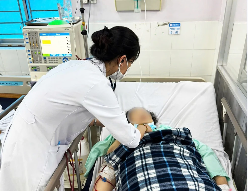 Kịp thời cứu sống bệnh nhân suy thận giai đoạn cuối có nhiều bệnh lý nền