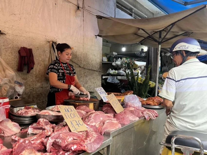 Cẩn thận với thực phẩm 'đẹp bất thường'