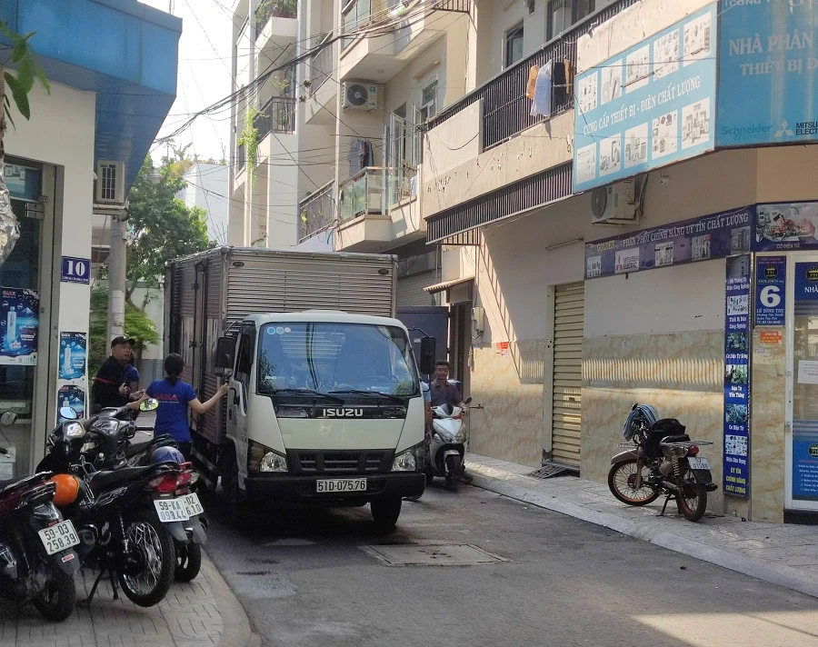 dau xe tai chiem loi di-h1.jpg