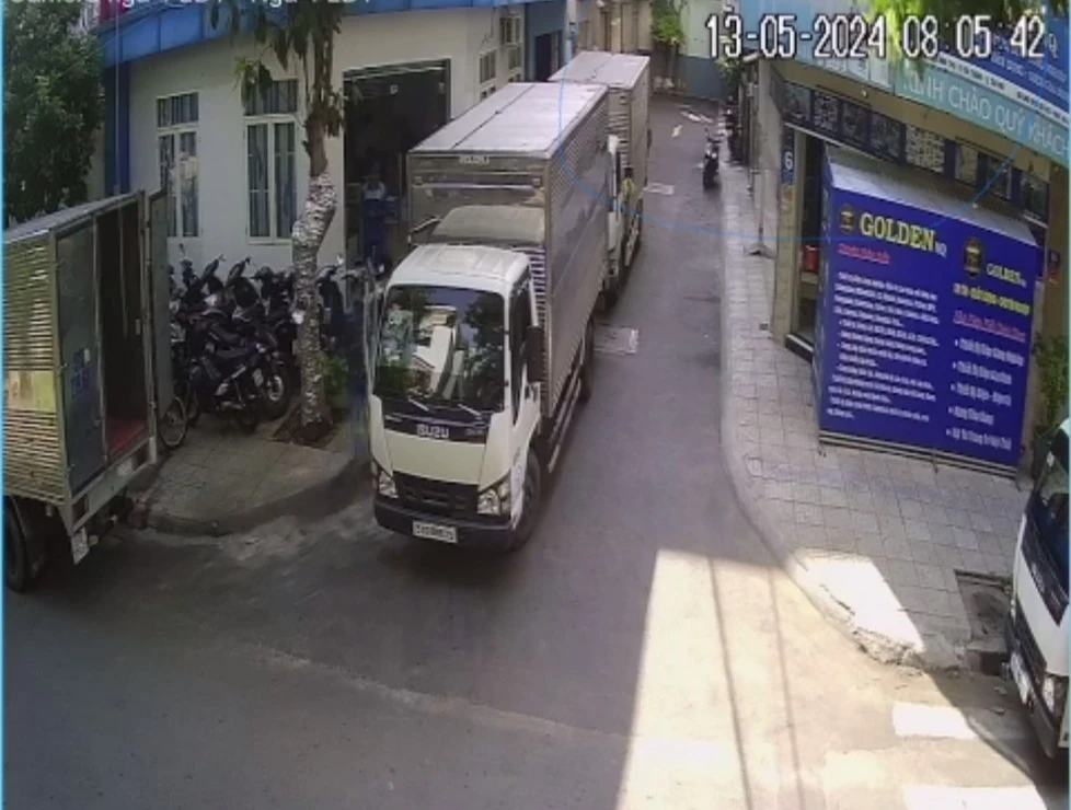 dau xe tai chiem loi di-h2.jpg