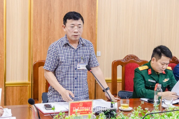 Cho thôi việc một phó chủ tịch huyện ở Phú Thọ