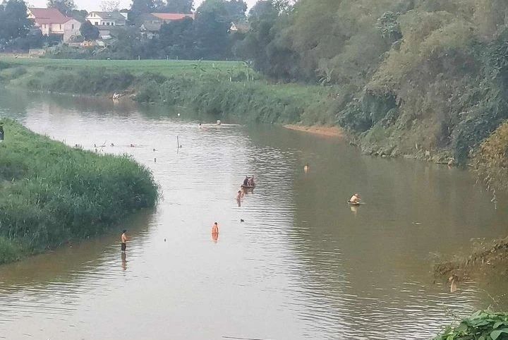 đuối nước.jpeg