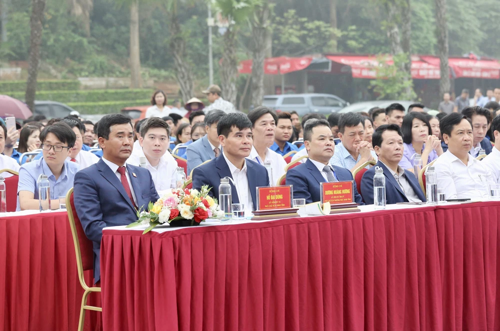 Phú Thọ Khai mạc Lễ hội Đền Hùng và Tuần Văn hóa Du lịch Đất Tổ 2024 2.jpg