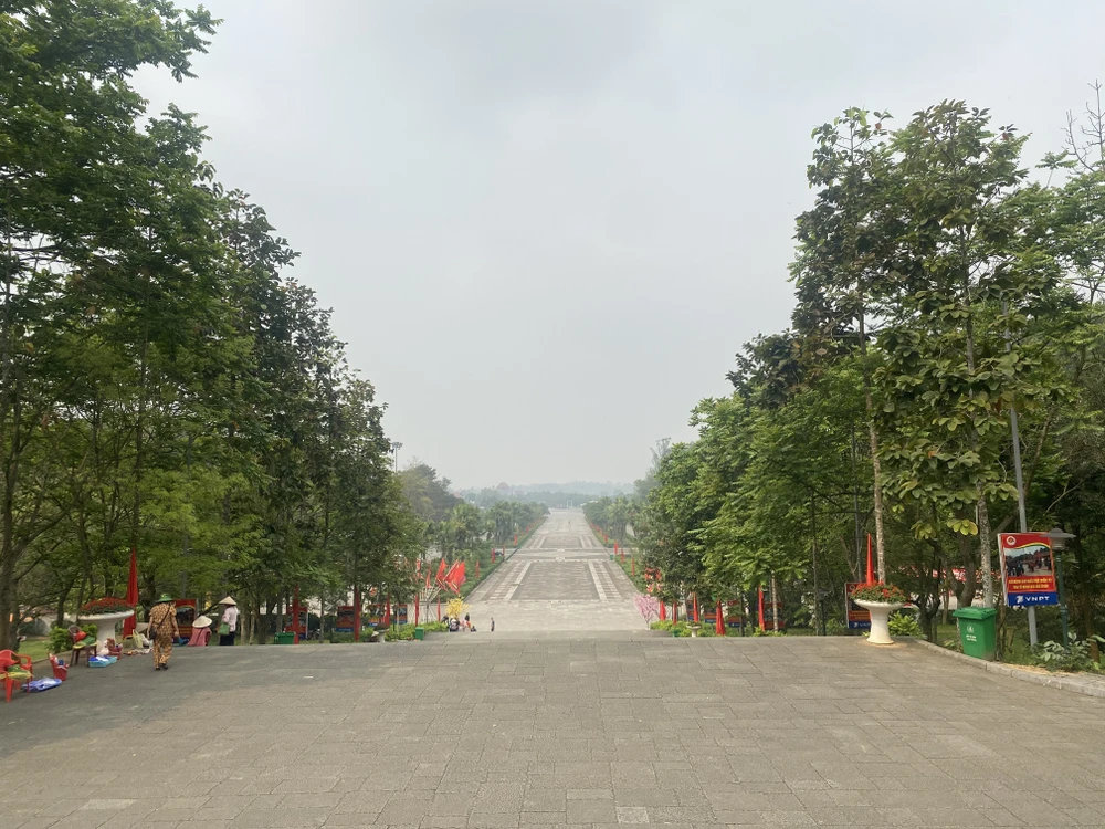 Toàn cảnh Khu di tích lịch sử đền Hùng trước ngày Giỗ Tổ Hùng Vương 17.jpg