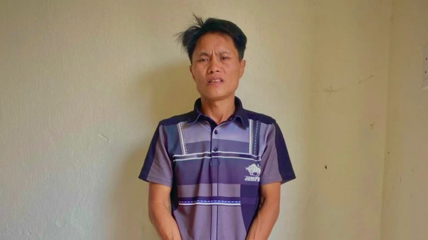 Cầm dao bầu đòi gặp chủ tịch huyện yêu cầu giải quyết tin đồn vợ ngoại tình.png