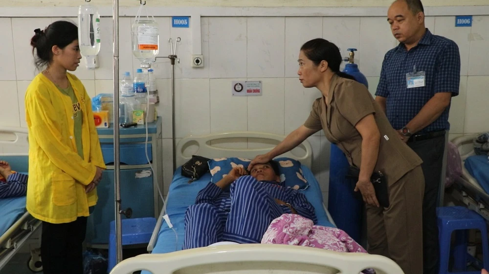 Hai vợ chồng tử vong do ngạt khí thải của động cơ máy bơm nước.jpeg