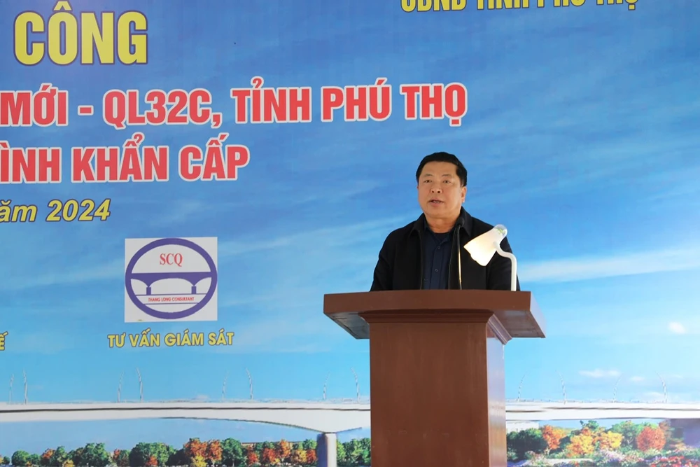 Khởi công xây dựng cầu Phong Châu mới 4.jpg