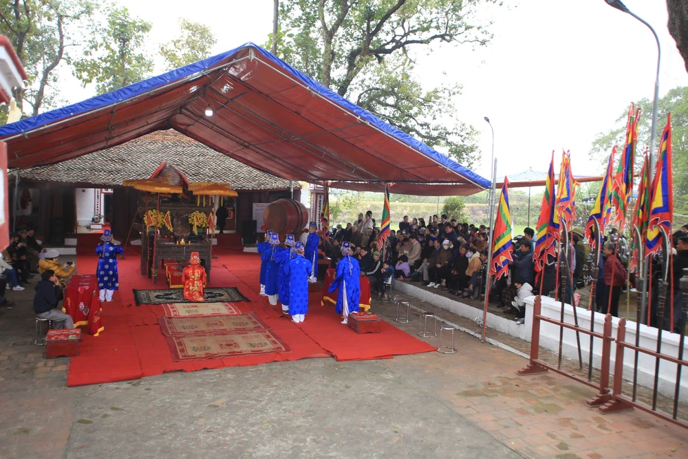 Hội Phết Hiền Quan năm thứ 7 không đánh Phết 4.jpg