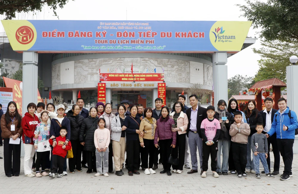 Bắc Ninh mở rộng tour du lịch miễn phí, tăng trải nghiệm cho du khách.jpeg