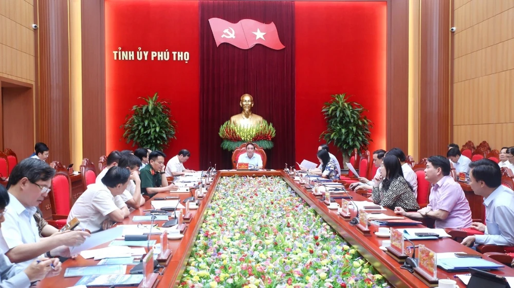 Phú Thọ họp bàn Đề án hợp nhất ba tỉnh và sắp xếp đơn vị hành chính cấp xã.JPG