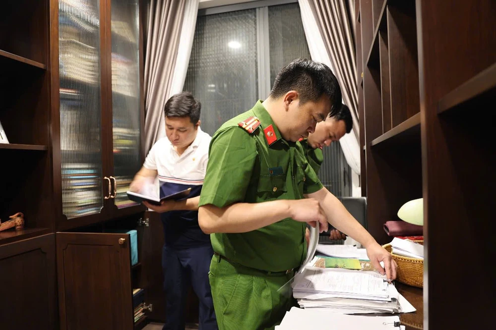 Công an Phú Thọ bắt khẩn cấp lãnh đạo Trung tâm kiểm định tại TP.HCM.jpg