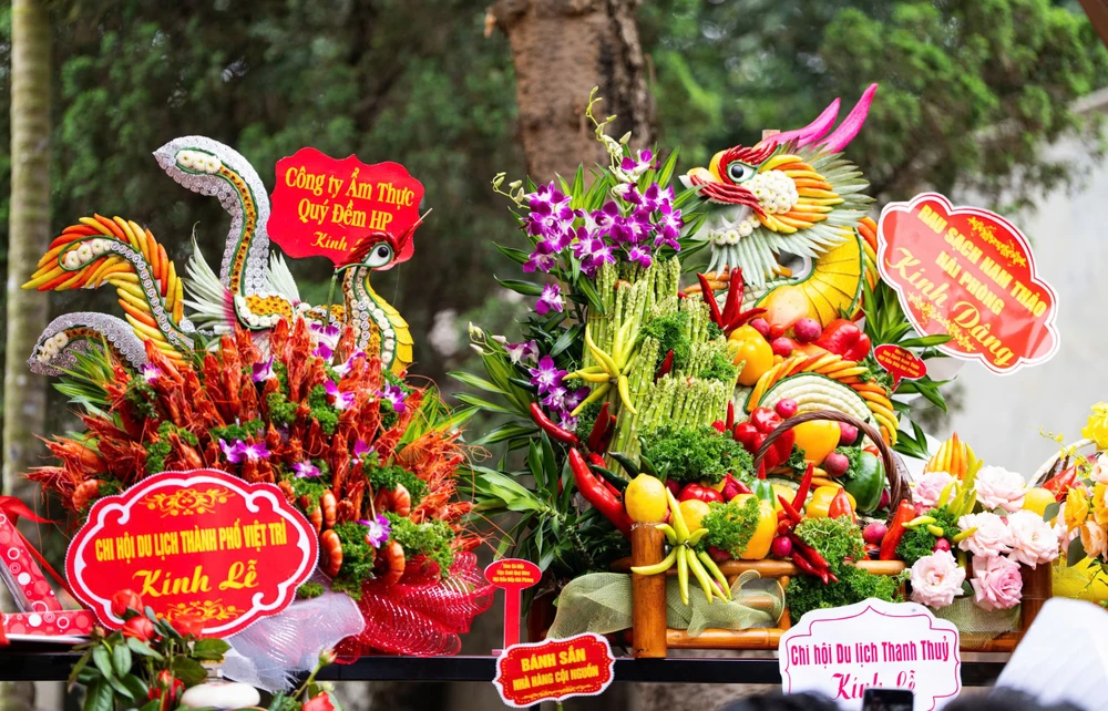 Hơn 500 nghệ nhân, đầu bếp chuẩn bị 100 mâm lễ dâng kính Hoàng tử Lang Liêu 1.jpg