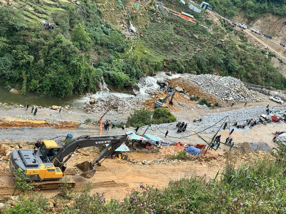 Tìm thấy thi thể 3 nạn nhân vụ sạt lở khi thi công thuỷ điện ở Lai Châu