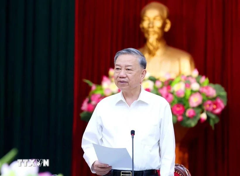 Tổng Bí thư: Khẩn trương chuẩn bị đại hội đảng bộ các cấp tiến tới Đại hội XIV của Đảng