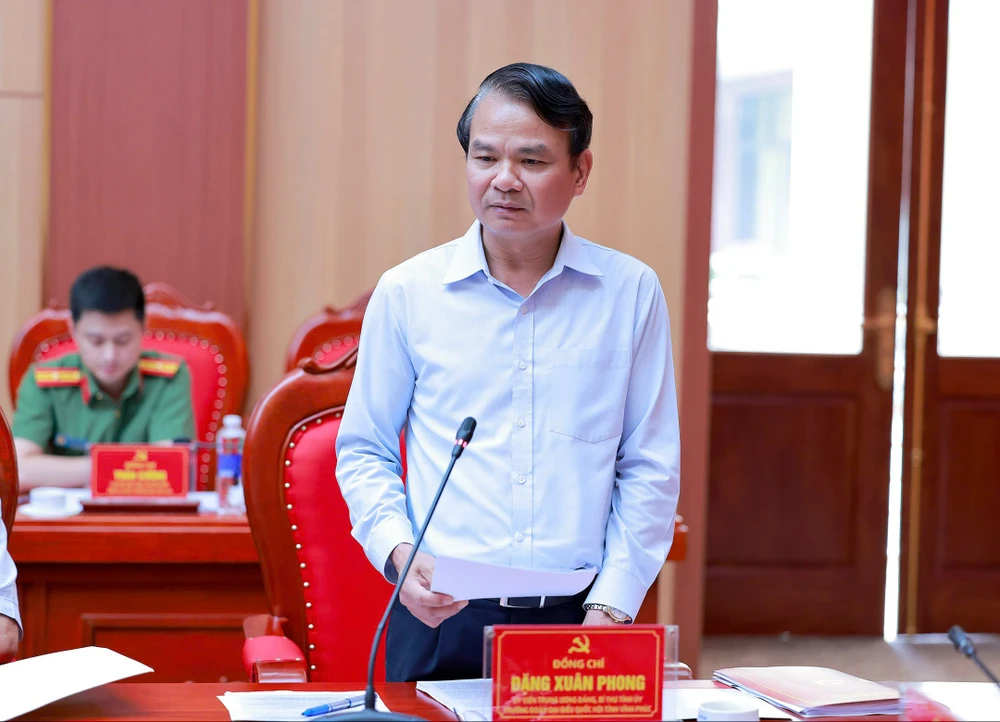 Bộ trưởng Lương Tam Quang làm việc với Ban thường vụ tỉnh ủy Phú Thọ, Hòa Bình, Vĩnh Phúc 2.jpg