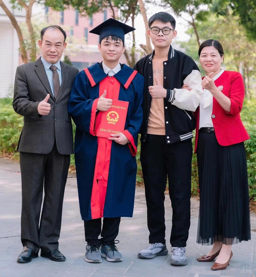 Thủ khoa khối A00 Bắc Ninh không học khuya cũng không dậy sớm.jpeg