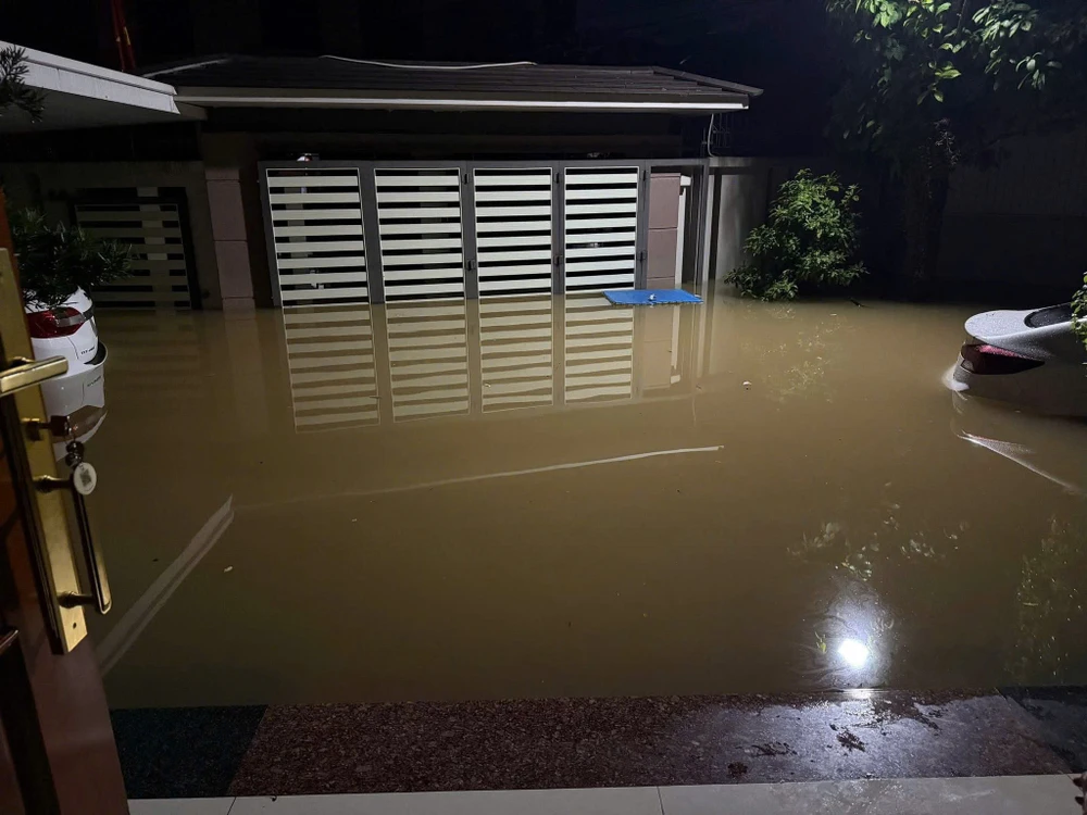 Thái Nguyên ngập nặng nhất nhiều năm, mất điện, mất sóng điện thoại, lực lượng cứu hộ xuyên đêm 3.jpg