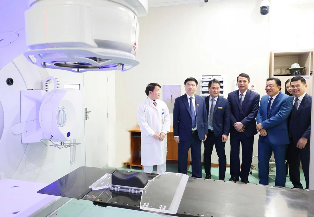 Phú Thọ quyết tâm đưa Bệnh viện Đa khoa tỉnh lên hạng đặc biệt 2.jpg