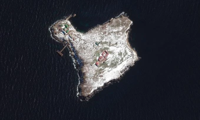 Đảo Zmiinyi trong ảnh vệ tinh chụp ngày 14-3. Ảnh: MAXAR