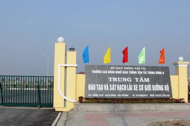 Trung tâm đào tạo và sát hạch lái xe cơ giới đường bộ, thuộc Trường Cao đẳng nghề Giao thông vận tải Trung ương 2 Trung tâm đào tạo và sát hạch lái xe cơ giới đường bộ, thuộc Trường Cao đẳng nghề Giao thông vận tải Trung ương 2