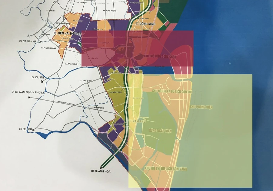 Vấn đề là, hai tiêu chí này không thống nhất được với nhau: Phần màu đỏ là vị trí được xác định theo toạ độ, phần màu vàng là xác định theo địa danh hành chính (ảnh minh hoạ vị trí, vị trí có thể không chính xác đến 100%)