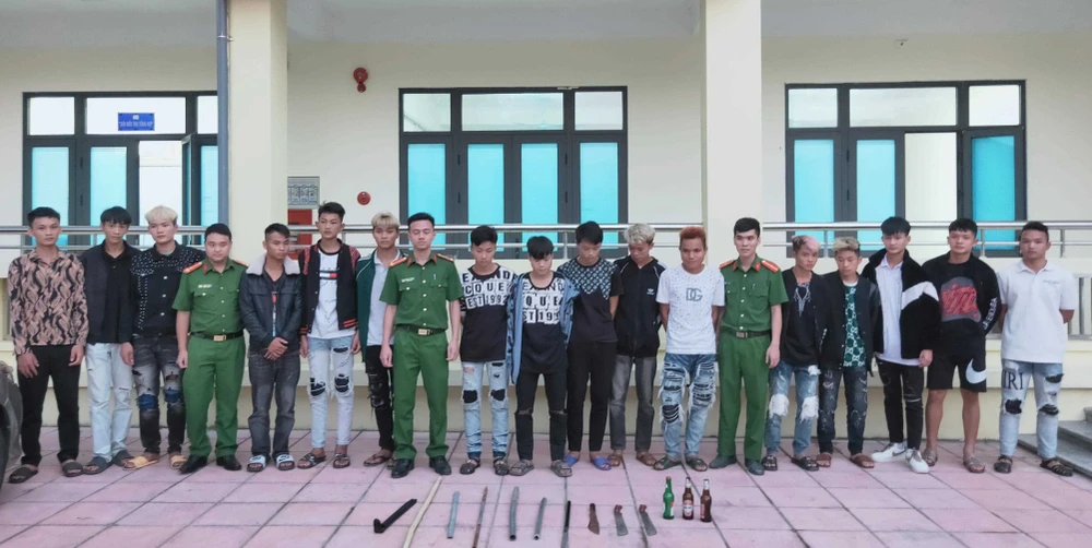 bat-10-thanh-nien-quang-ninh.jpeg