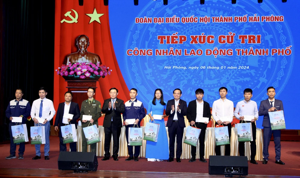 chu-tich-quoc-hoi-can-phai-tinh-toan-rat-ky-luong-khi-sua-doi-luat-viec-lam-luat-bao-hiem-xa-hoi-2-3120.jpg
