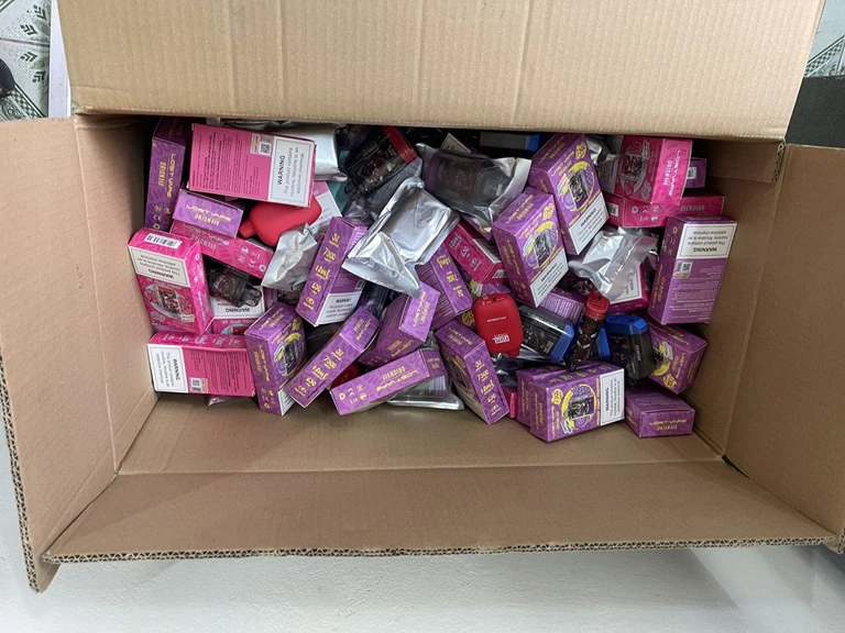 Số thuốc lá điện tử không rõ nguồn gốc bị phát hiện