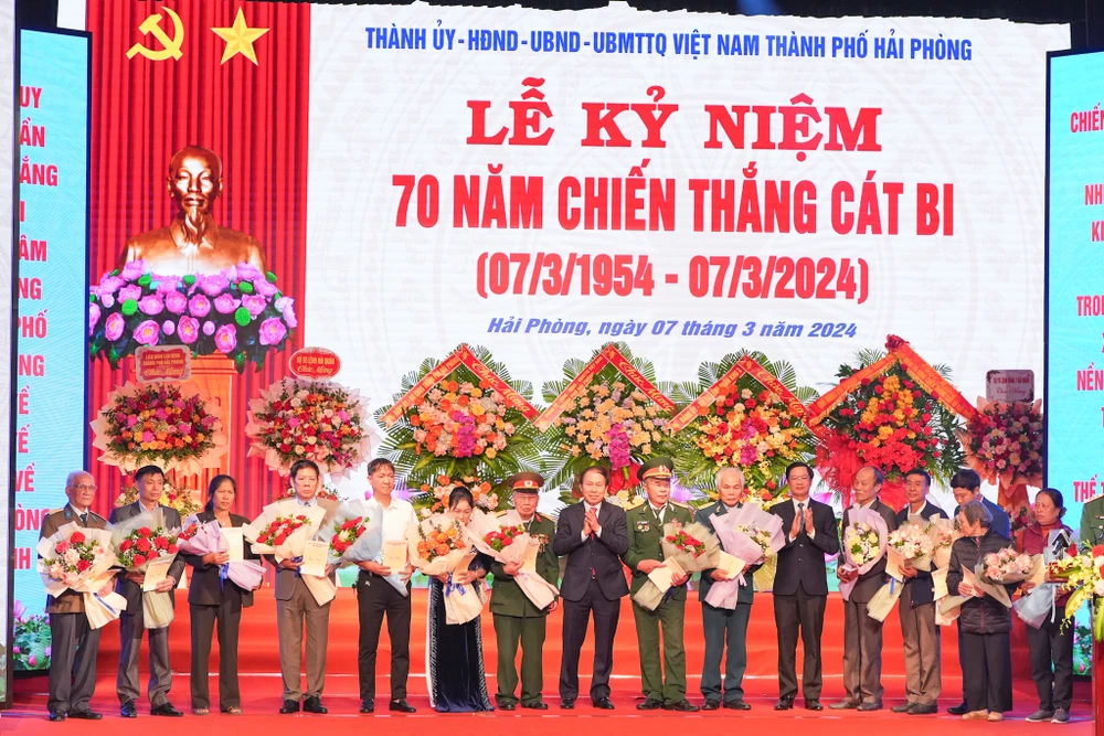 tiep-tuc-thap-sang-ngon-lua-cat-bi-tren-cac-linh-vuc-dua-hai-phong-phat-trien-3.jpeg