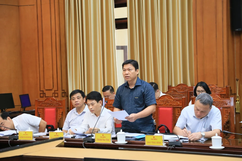 Đại diện Thanh tra tỉnh Thái Bình công bố về kết quả thanh tra điểm thi tại kỳ thi tuyển sinh vào lớp 10 ở Thái Bình. Ảnh: NGỌC SƠN