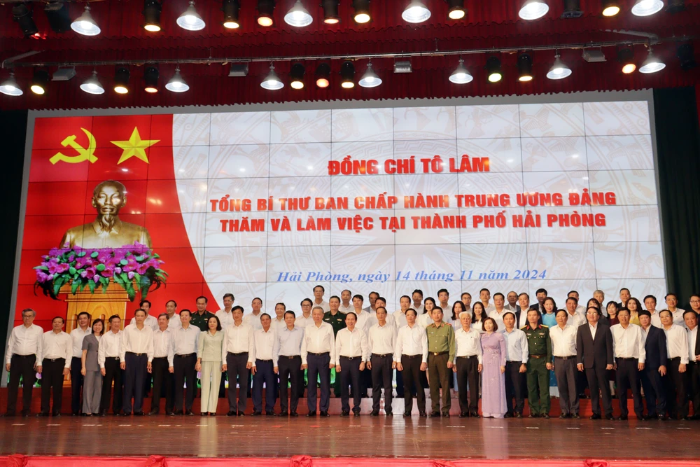 tong-bi-thu-to-lam-hai-phong-can-no-luc-phan-dau-phat-trien-thanh-pho-ngang-tam-voi-cac-thanh-pho-tieu-bieu-o-chau-a-3.JPG