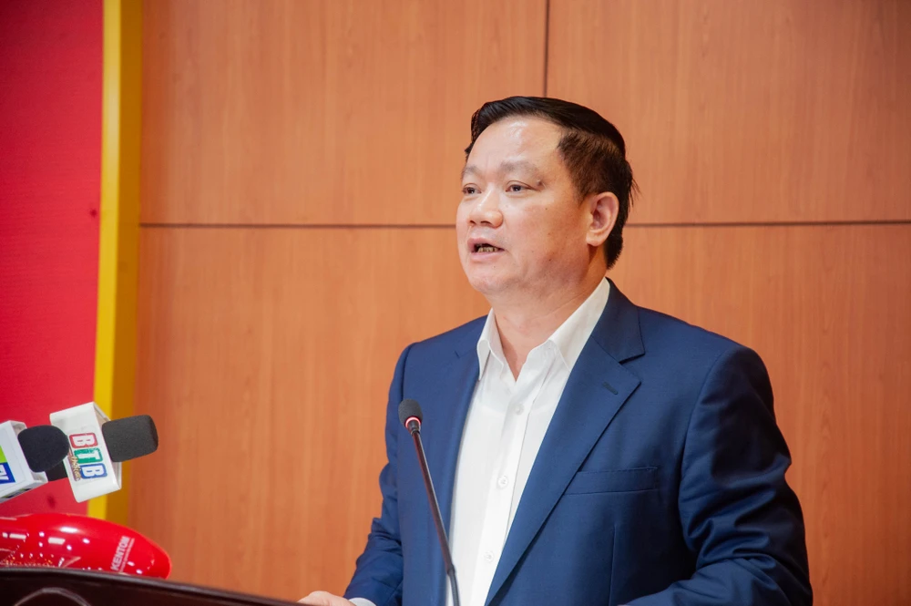 Bí thư, Chủ tịch UBND tỉnh Thái Bình Nguyễn Khắc Thận phát biểu chỉ đạo tại hội nghị, thống nhất phương án sắp xếp bộ máy