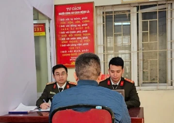 Người đàn ông bị phạt 7,5 triệu khi bình luận trên mạng xã hội. Ảnh: CAHP