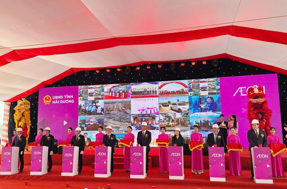 Phó Thủ tướng Bùi Thanh Sơn bấm nút khởi công Trung tâm thương mại AEON Hải Dương gần 1200 tỉ đồng