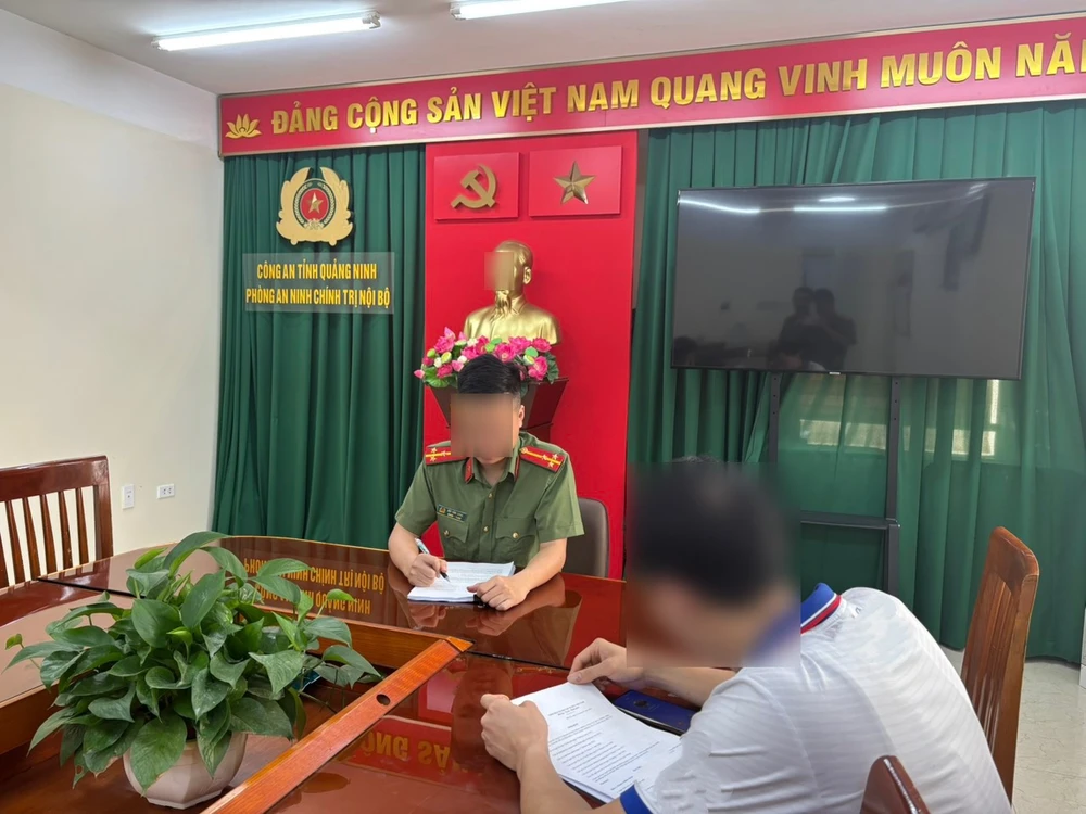 Ông N.V.T bị xử phạt vì đưa nội dung sai sự thật rằng công an bảo kê xe tải. Ảnh: CAQN