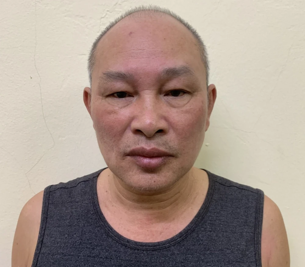 Người đàn ông ở Quảng Ninh dùng bệnh án tâm thần để né tránh trách nhiệm hình sự sau khi dùng dao gây rối ở một ngân hàng. Ảnh: CAQN