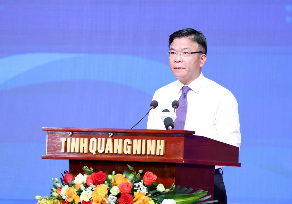 Phó Thủ tướng Lê Thành Long phát biểu tại buổi lễ mít tinh. Ảnh: VGP