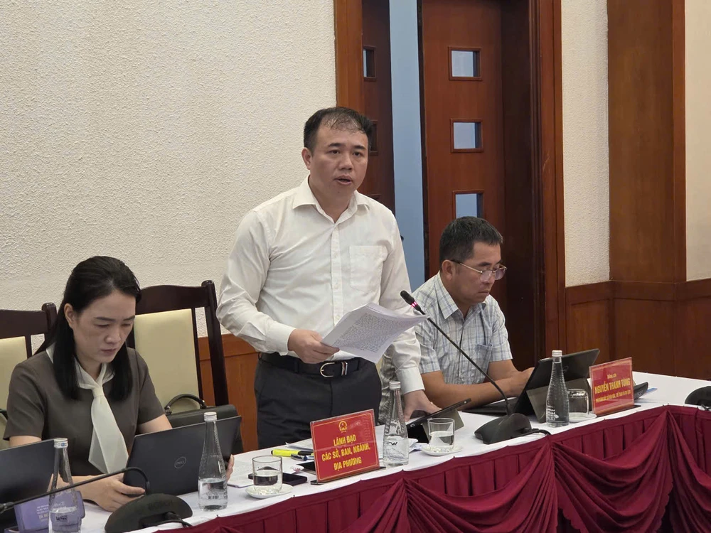 Ông Bùi Tuấn Anh, Phó Giám đốc Sở Nội vụ tỉnh Quảng Ninh thông tin về kết quả vận hành chính quyền địa phương 2 cấp. Ảnh: ND