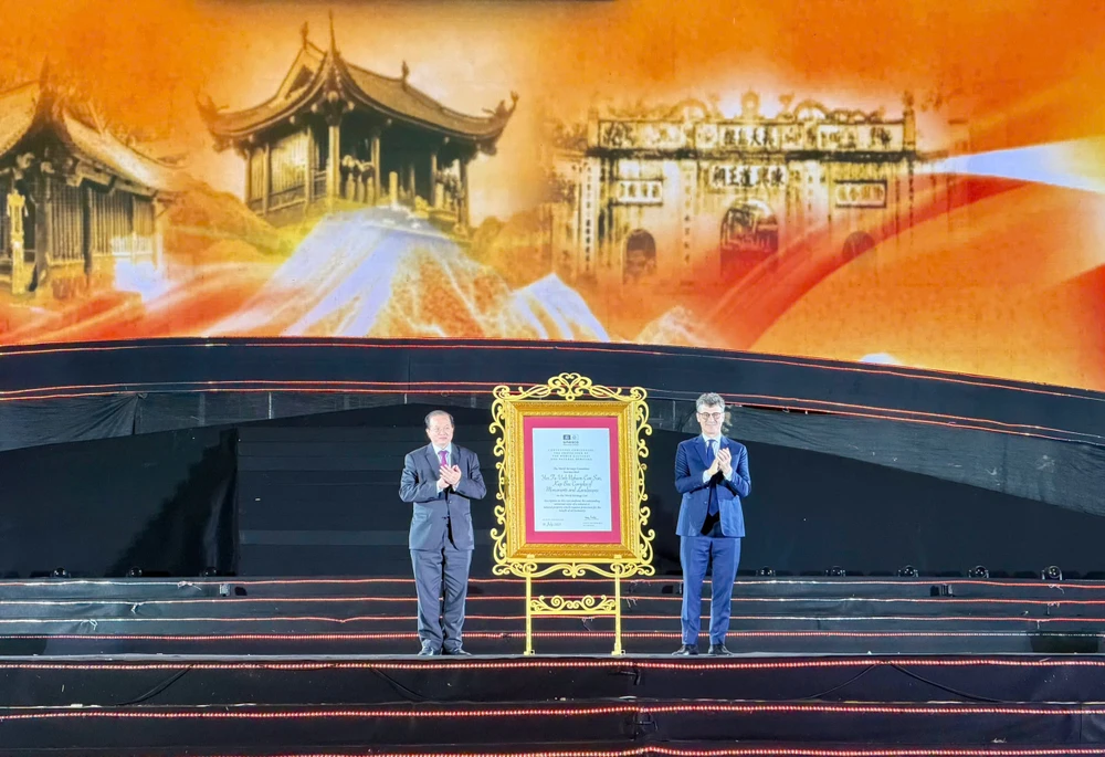 don-nhan-bang-unesco-ghi-danh-quan-the-di-tich-va-danh-thang-yen-tu-vinh-nghiem-con-son-kiep-bac-la-di-san-van-hoa-the-gioi-2.jpg